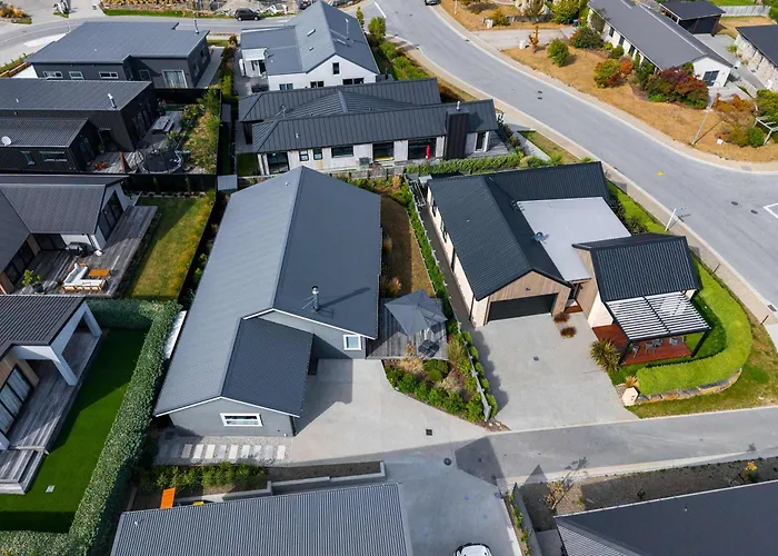Holiday home Farrant Drive Hideaway With Mountain Views Wanaka