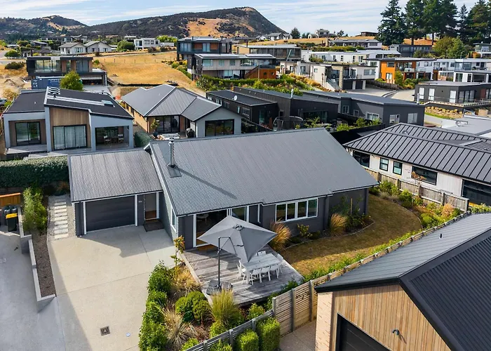 Holiday home Farrant Drive Hideaway With Mountain Views